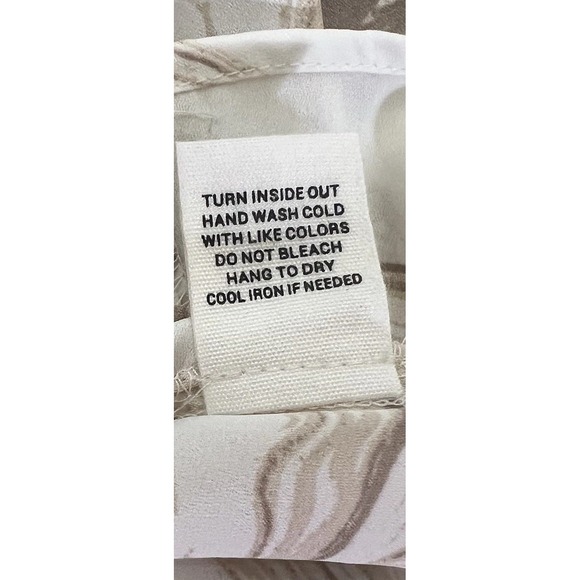 August Sky Anthropologie Beige Abstract Print Long Sleeve Blouse Top Size M - Picture 7 of 9